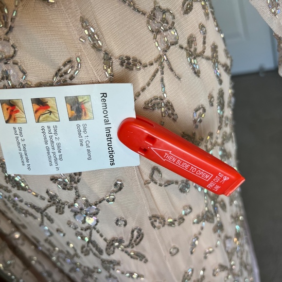 Mac Duggal 10812 Beaded Tea Length Dress Sheer Long Sleeves Women's Size 16 - Picture 9 of 11